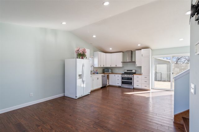 3619 SE 20th Street, Des Moines, IA 50320