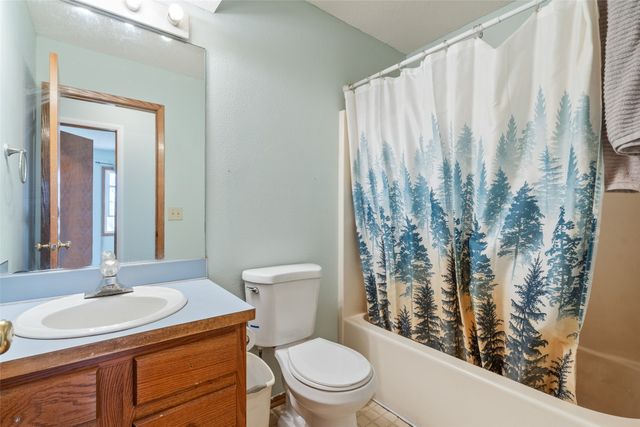 3619 SE 20th Street, Des Moines, IA 50320