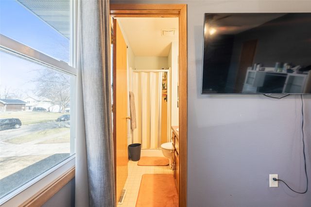 3619 SE 20th Street, Des Moines, IA 50320