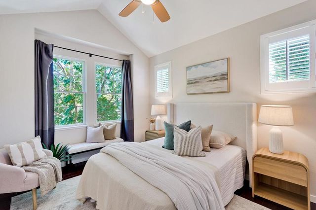 201 Pine Way, Mountain View, CA 94041