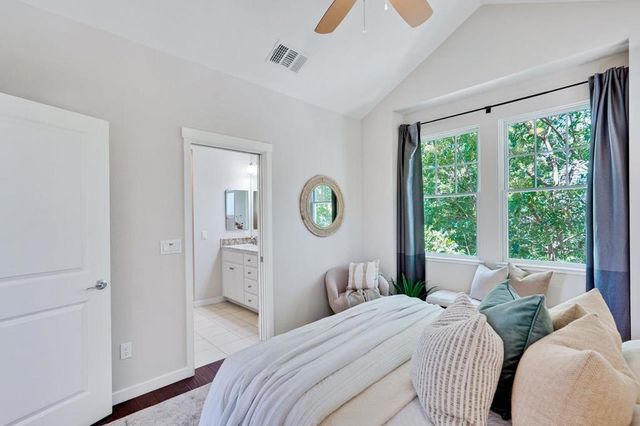 201 Pine Way, Mountain View, CA 94041