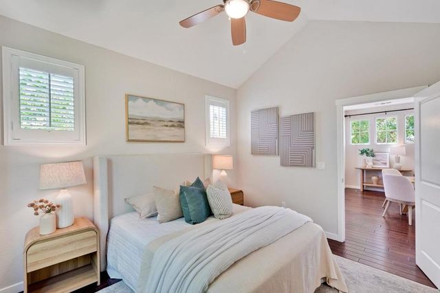 201 Pine Way, Mountain View, CA 94041
