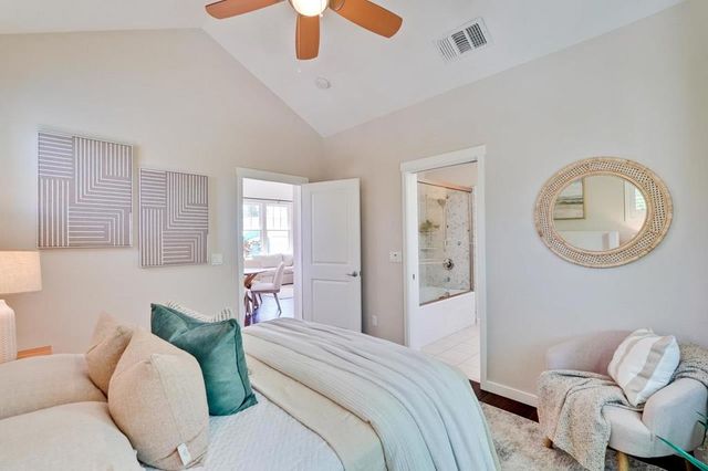 201 Pine Way, Mountain View, CA 94041