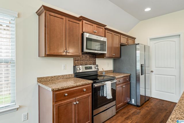 928 ALISE CIRCLE, Fultondale, AL 35068