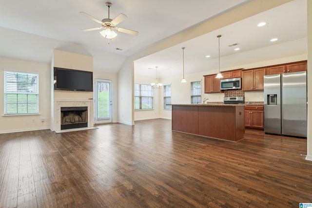 928 ALISE CIRCLE, Fultondale, AL 35068