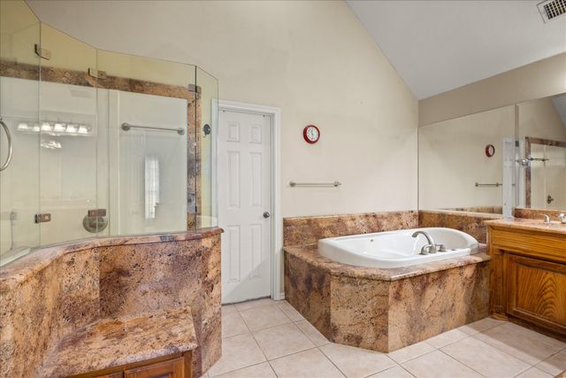 6705 Forest Oaks Court, Granbury, TX 76049