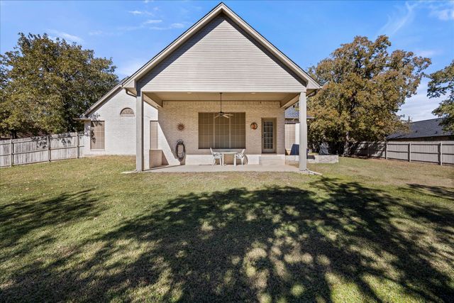 6705 Forest Oaks Court, Granbury, TX 76049