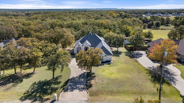 6705 Forest Oaks Court, Granbury, TX 76049