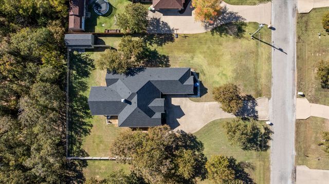 6705 Forest Oaks Court, Granbury, TX 76049