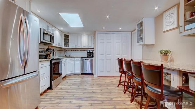 371-A Duranta Plaza, Monroe, NJ 08831