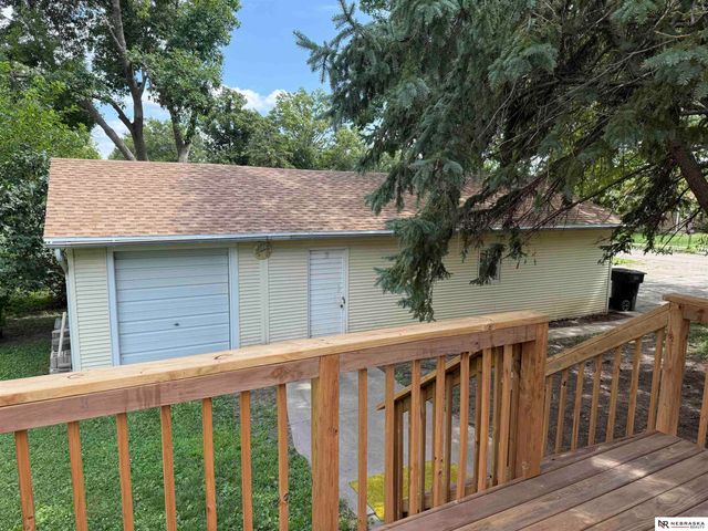 878 W 8th Street, Wahoo, NE 68066