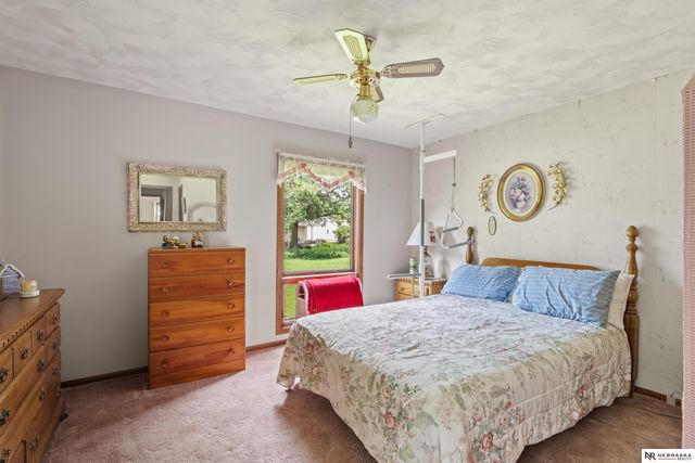 878 W 8th Street, Wahoo, NE 68066