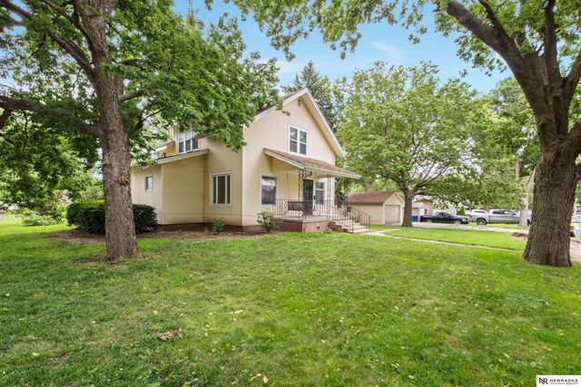 878 W 8th Street, Wahoo, NE 68066