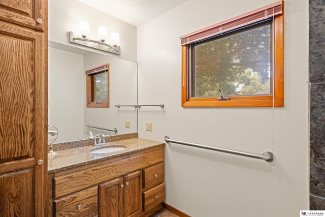 878 W 8th Street, Wahoo, NE 68066