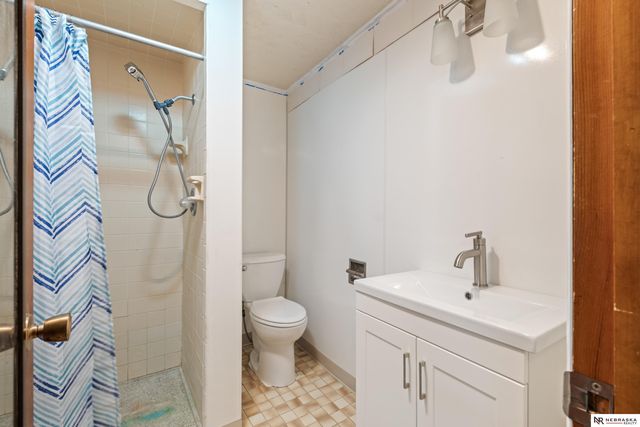 878 W 8th Street, Wahoo, NE 68066