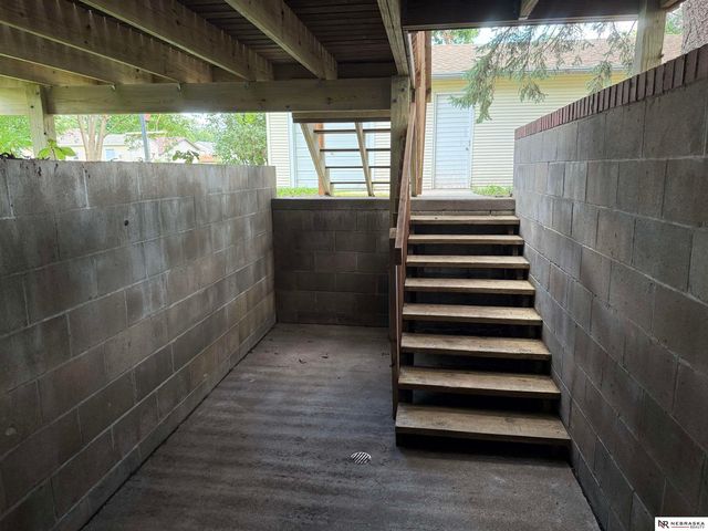 878 W 8th Street, Wahoo, NE 68066