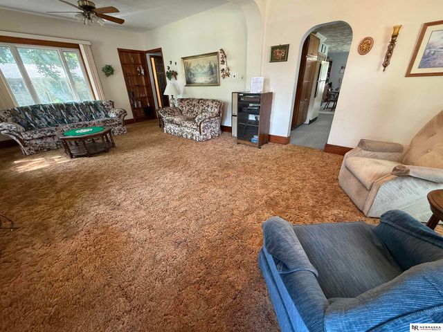 878 W 8th Street, Wahoo, NE 68066