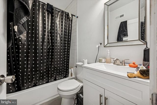 867 N 43RD ST, Philadelphia, PA 19104