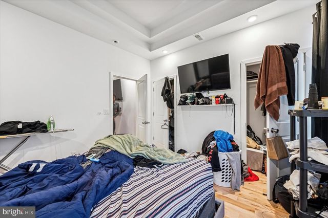 867 N 43RD ST, Philadelphia, PA 19104