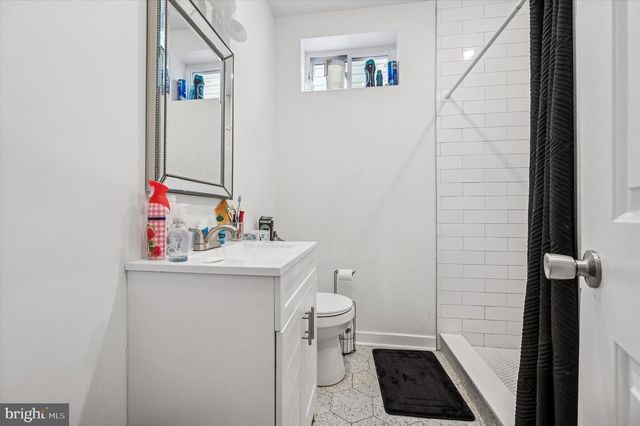 867 N 43RD ST, Philadelphia, PA 19104