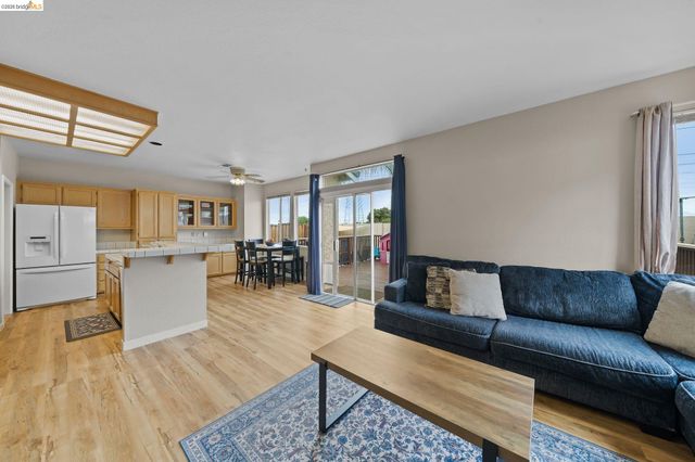 2218 Newport Ct, Discovery Bay, CA 94505