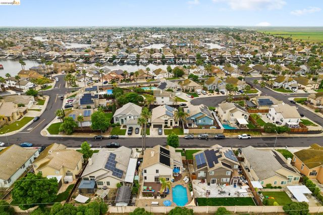 2218 Newport Ct, Discovery Bay, CA 94505