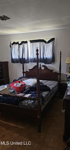 2832 Gretna Green Street, Jackson, MS 39209