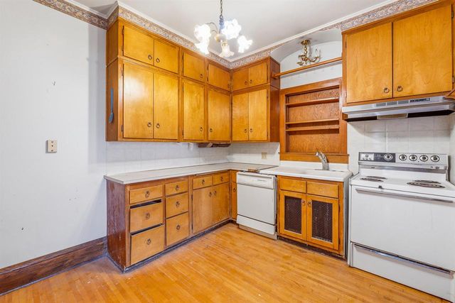 181 S MAIN STREET, Markesan, WI 53946