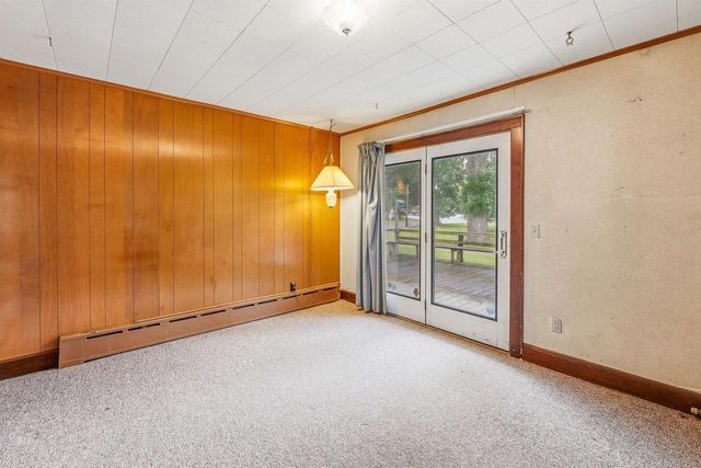 181 S MAIN STREET, Markesan, WI 53946