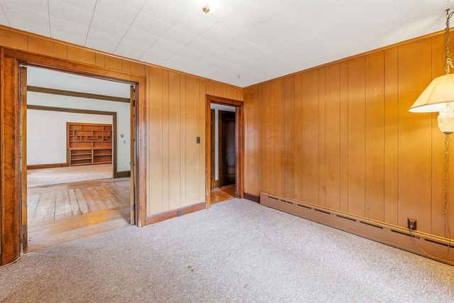 181 S MAIN STREET, Markesan, WI 53946