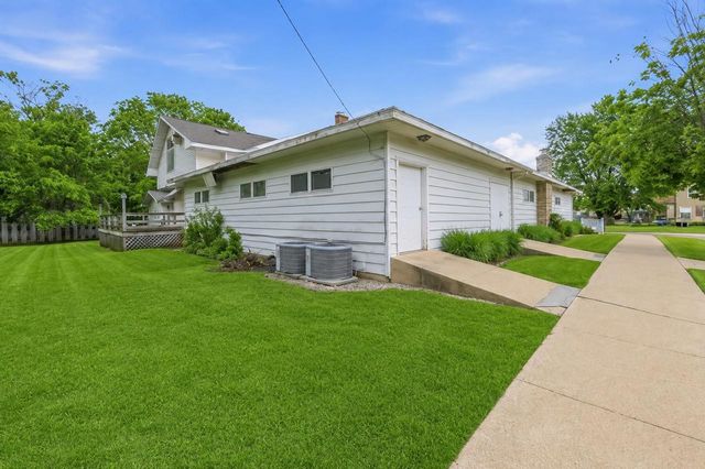 181 S MAIN STREET, Markesan, WI 53946
