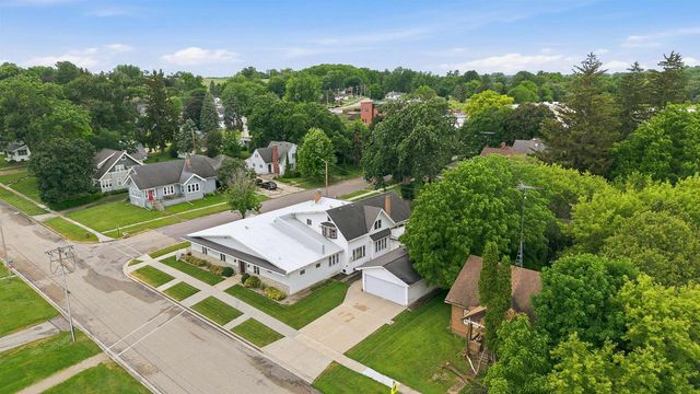181 S MAIN STREET, Markesan, WI 53946