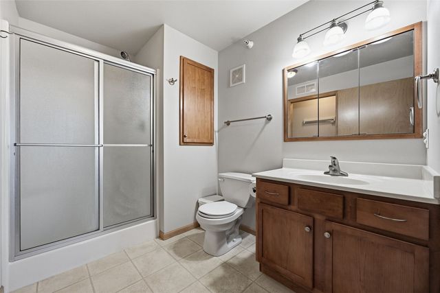 420 N 1st Ave 305, Iowa City, IA 52245