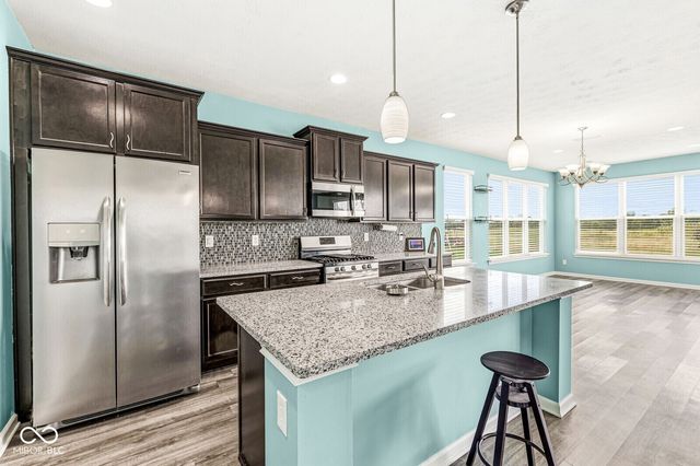 7958 Apalachee Drive, Indianapolis, IN 46217