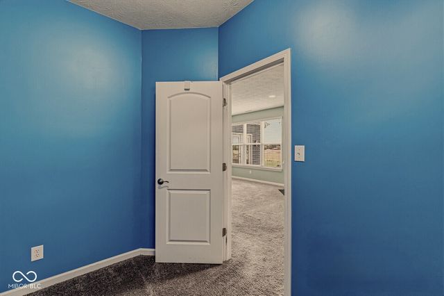 7958 Apalachee Drive, Indianapolis, IN 46217