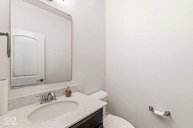 7958 Apalachee Drive, Indianapolis, IN 46217