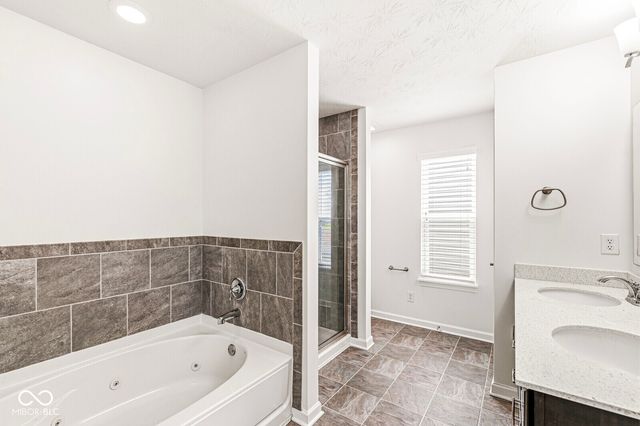 7958 Apalachee Drive, Indianapolis, IN 46217