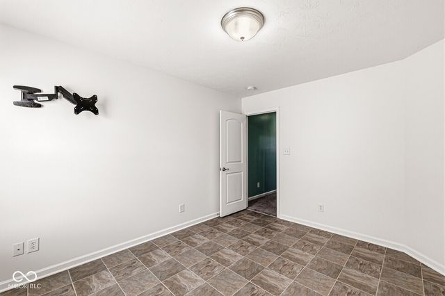 7958 Apalachee Drive, Indianapolis, IN 46217