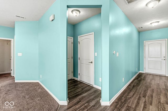 7958 Apalachee Drive, Indianapolis, IN 46217