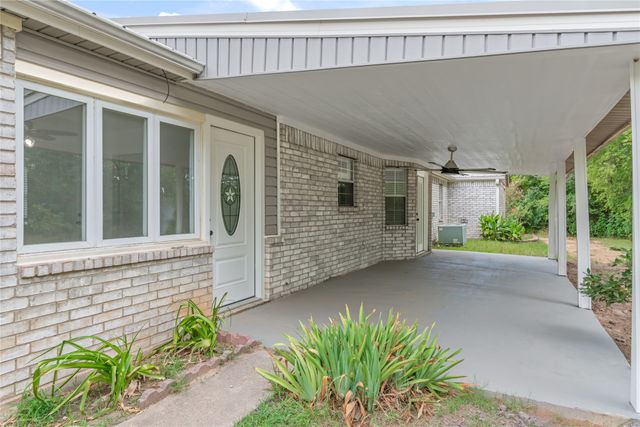 257 Private Rd 7219, Wills Point, TX 75169