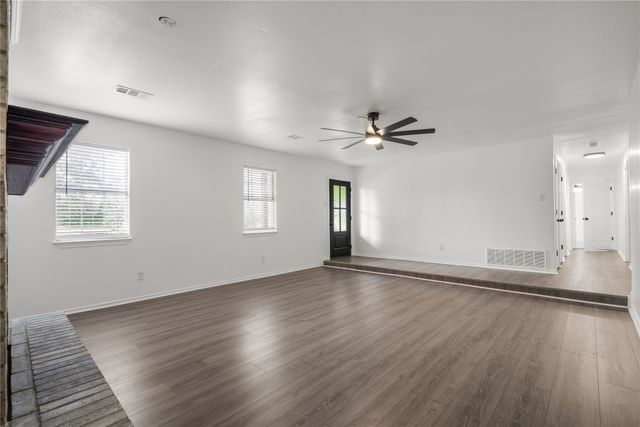 257 Private Rd 7219, Wills Point, TX 75169