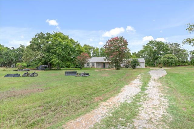257 Private Rd 7219, Wills Point, TX 75169