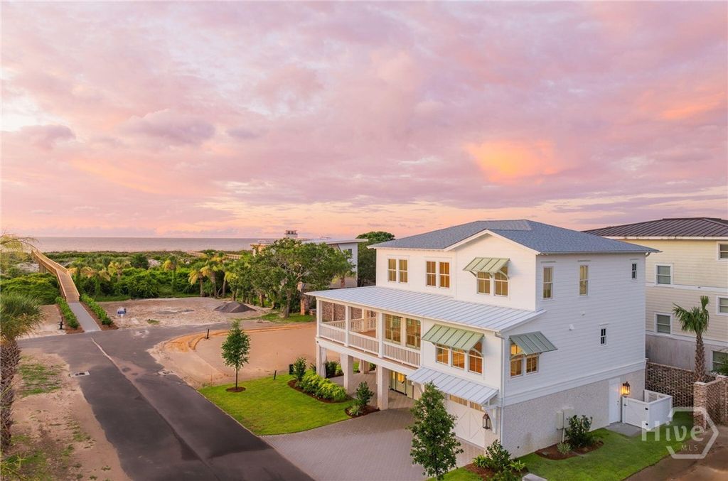 Image 1 of property listing at 5 Ocean Drive, Tybee Island, GA 31328