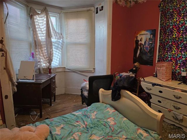 122 S 2nd Street, De Soto, MO 63020