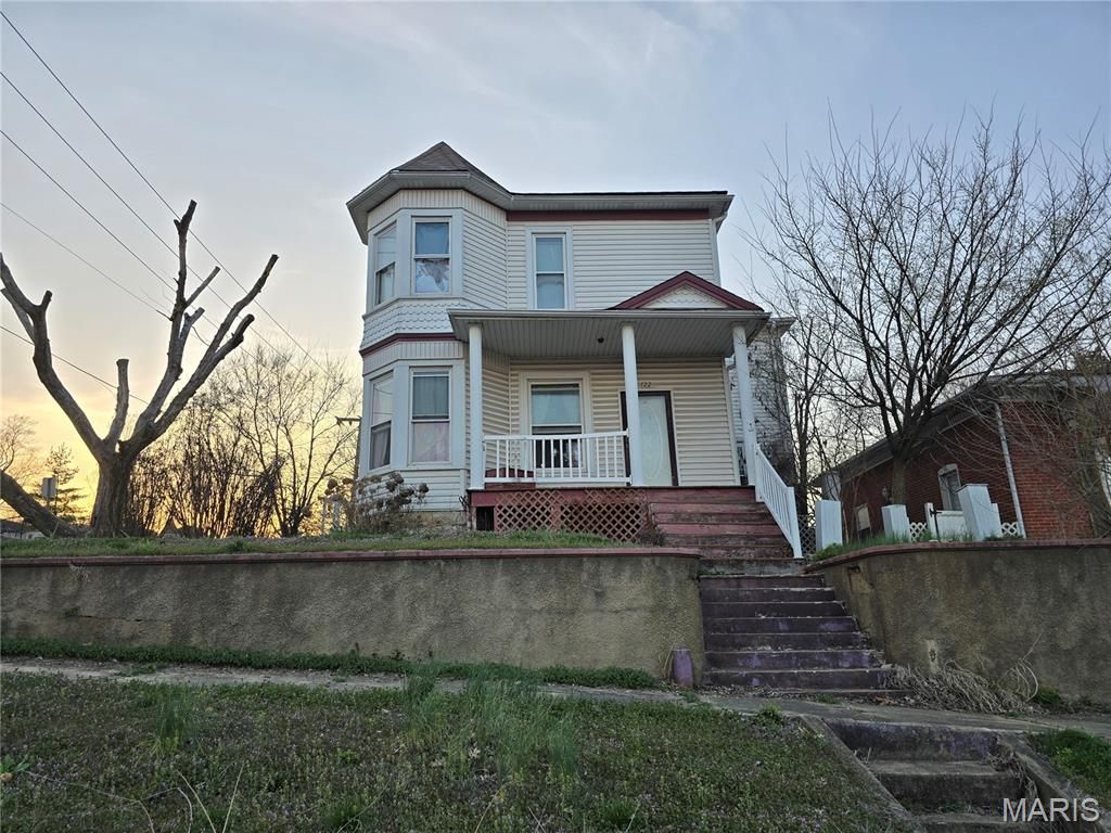 122 S 2nd Street, De Soto, MO 63020