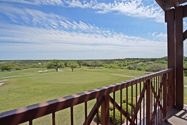 8229 Retreat Boulevard, Cleburne, TX 76033