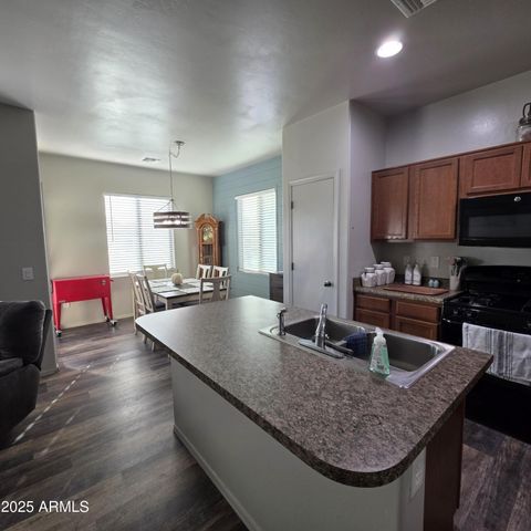 911 S WHITE CALCITES Street, Benson, AZ 85602