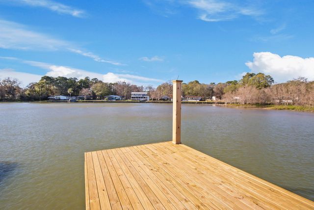 13142 Sorrento Bay Drive, Willis, TX 77354