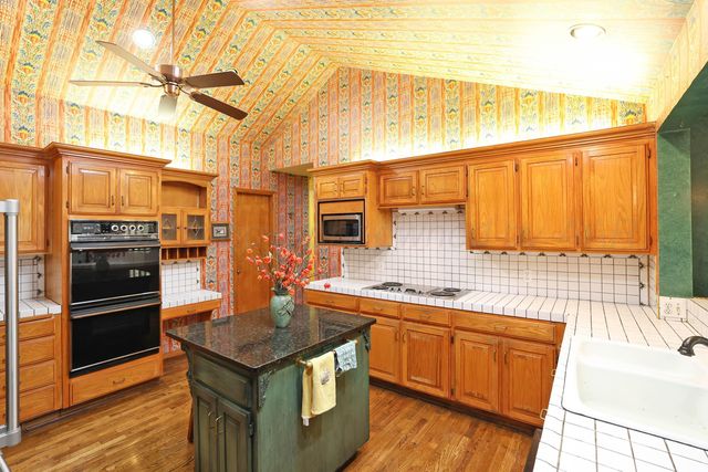 2202 S TRAVIS Street, Amarillo, TX 79109