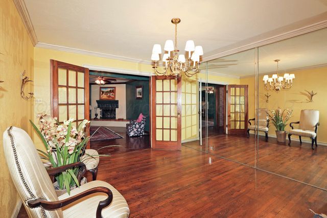 2202 S TRAVIS Street, Amarillo, TX 79109